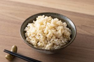 玄米の栄養とは？食事の効果やメリットを解説